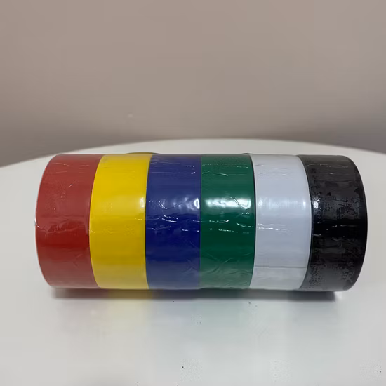 防水絶縁絶縁リーチ品質 PVC 電気技師電気テープ強力な接着剤付きヨーロッパ市場向け